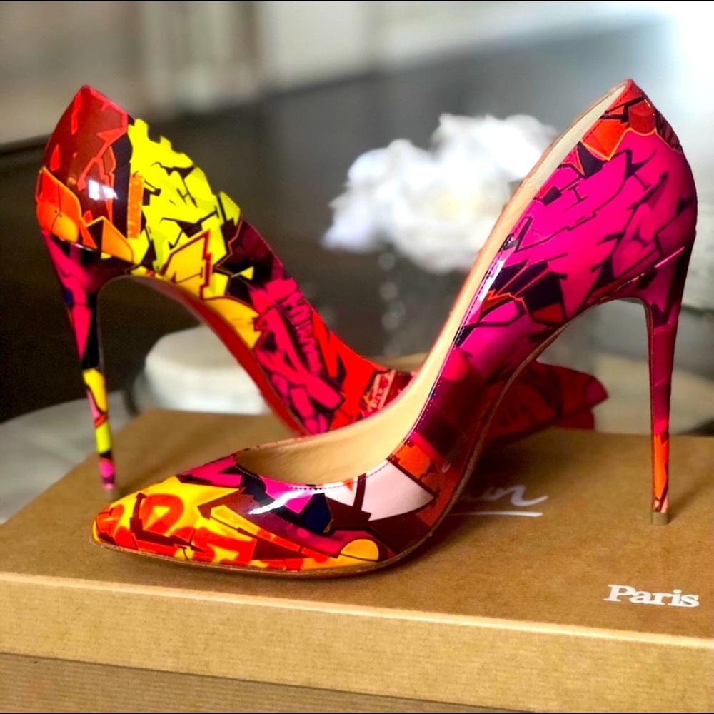Christian Louboutin 9